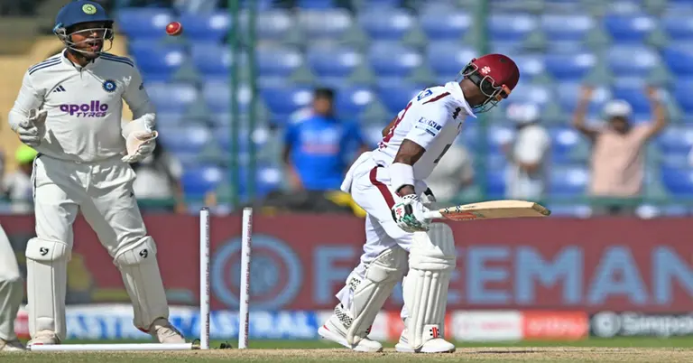 ভারতের বিপক্ষে ফের ফলো-অনে পড়েছে ওয়েস্ট ইন্ডিজ